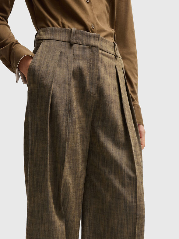 Straight trousers with cuffs - 2