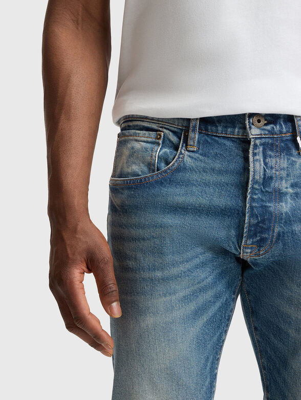 Slim jeans with a faded effect - 3