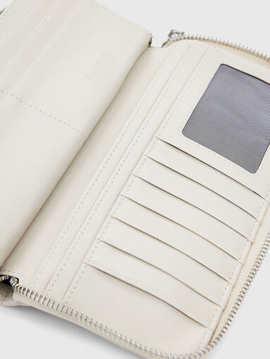 Large coin purse with studs - 3