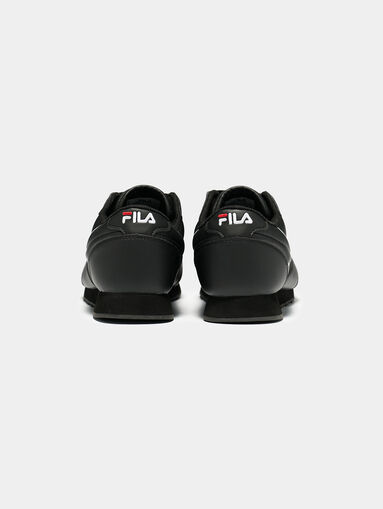 ORBIT LOW Sneakers in black color - 4