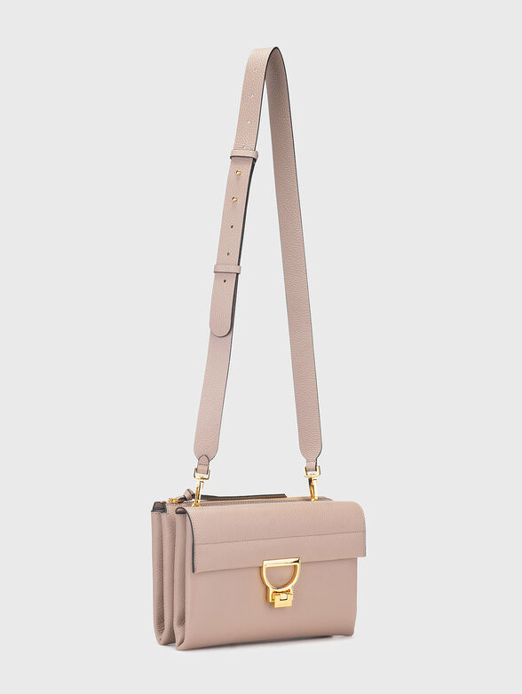 Leather bag with embossed texture - 2