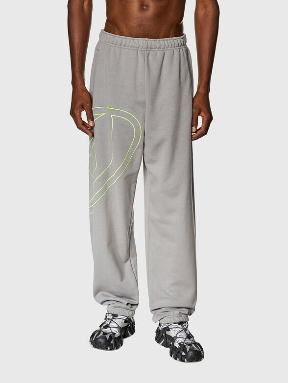 Logo-embroidered sweatpants in black  - 1