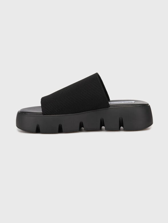 Black slippers - 4