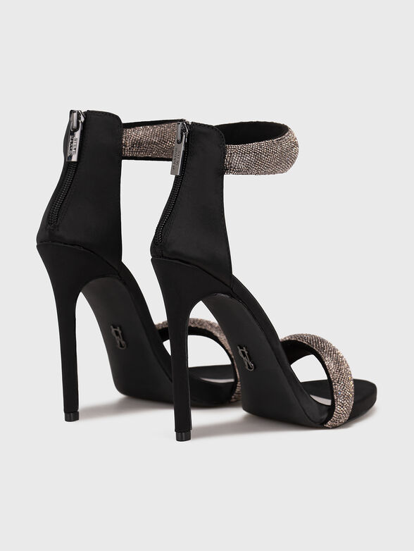 MAKENNA heeled sandals with shiny accents - 3