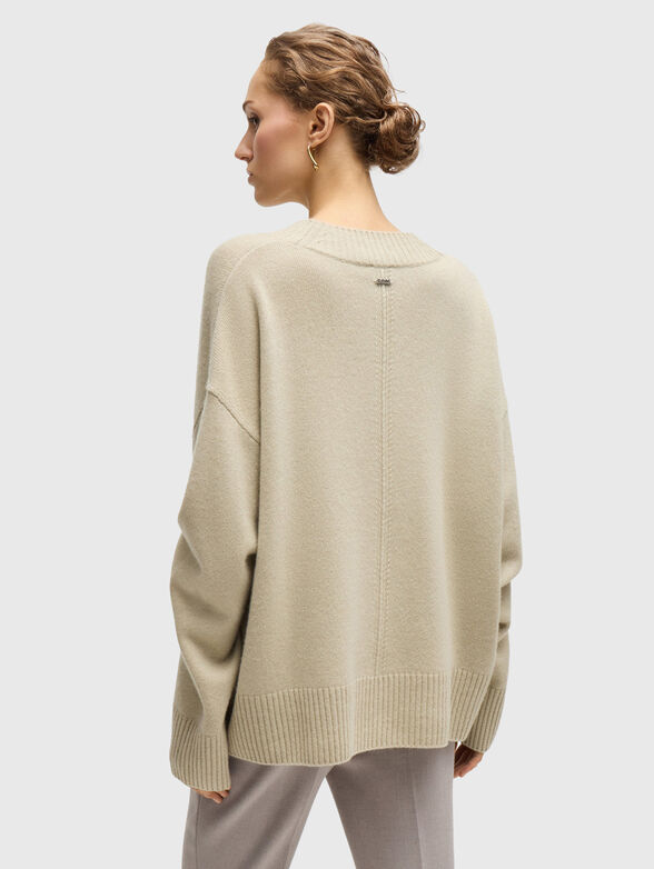 Oversized cashmere sweater - 3
