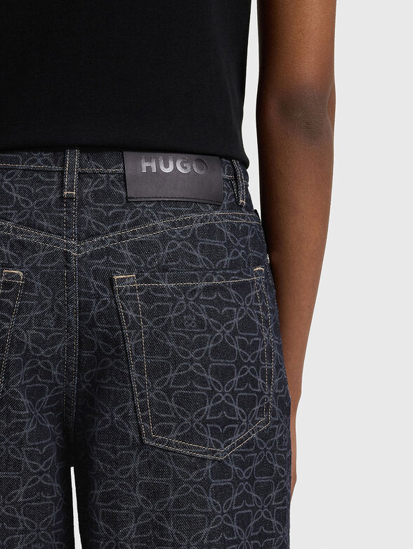 Jeans with accent print and logo - 3