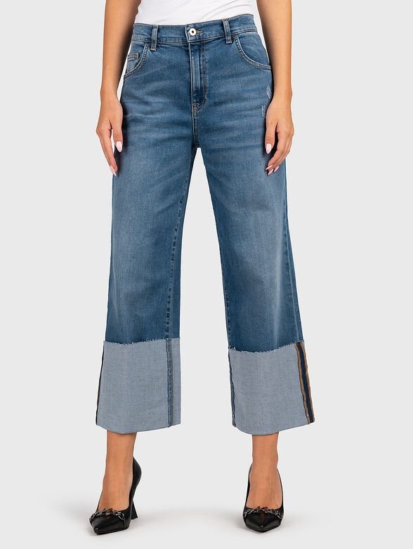 Jeans with reversed cuffs - 1