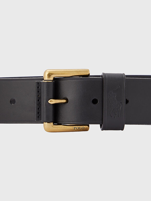 Black belt with gold-colored buckle - 2