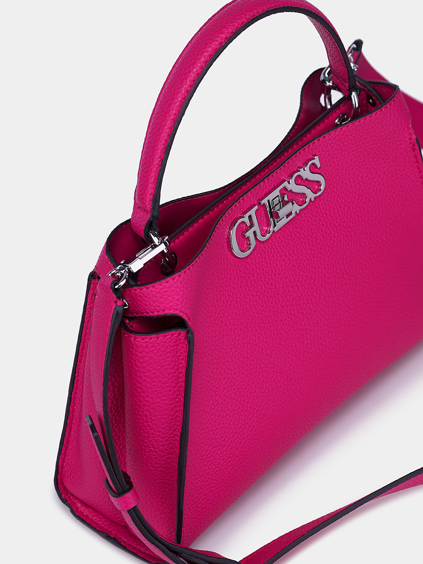 UPTOWN CHIC Bag in fuxia brand GUESS Globalbrandsstore en
