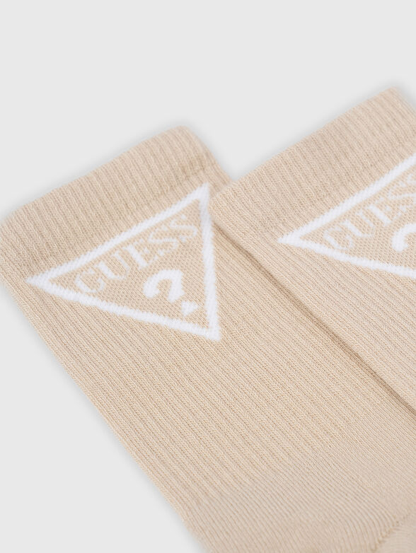 Pink socks with contrasting logo - 2