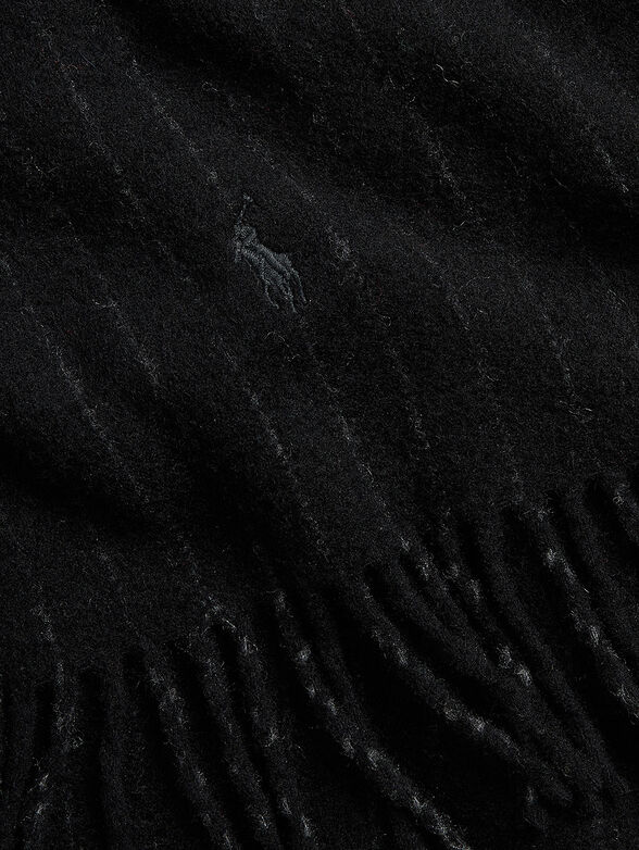 Scarf in black color - 2