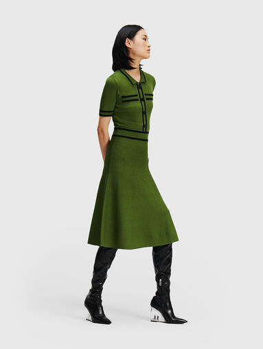 Knitted dress with contrast details - 4