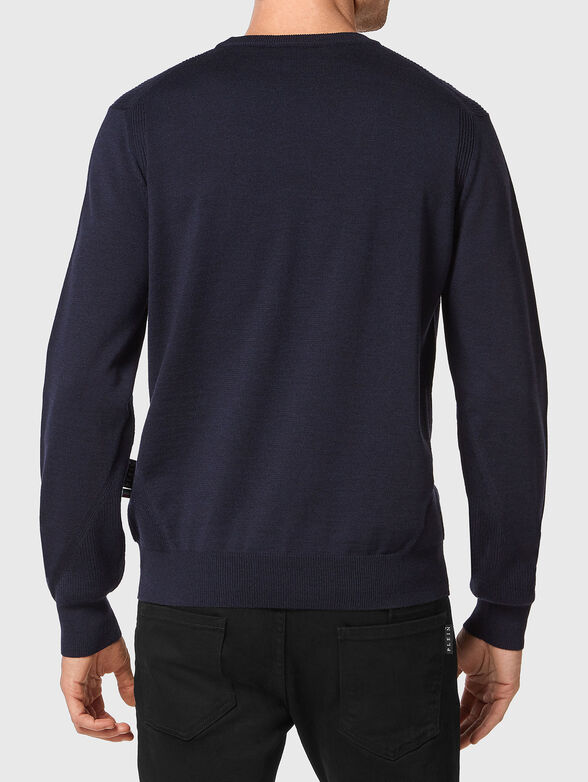 Pullover with oval neckline and logo detail - 2