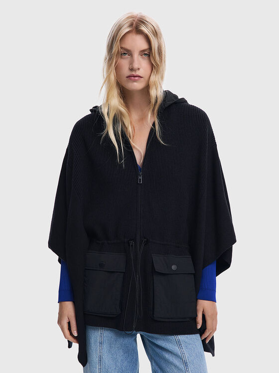 ALDAMA poncho with accent pockets - 1