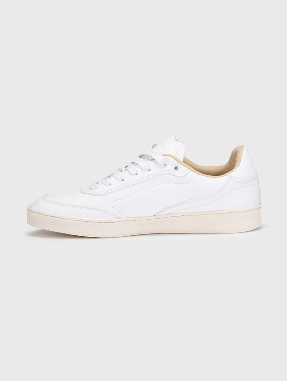 White sneakers - 5