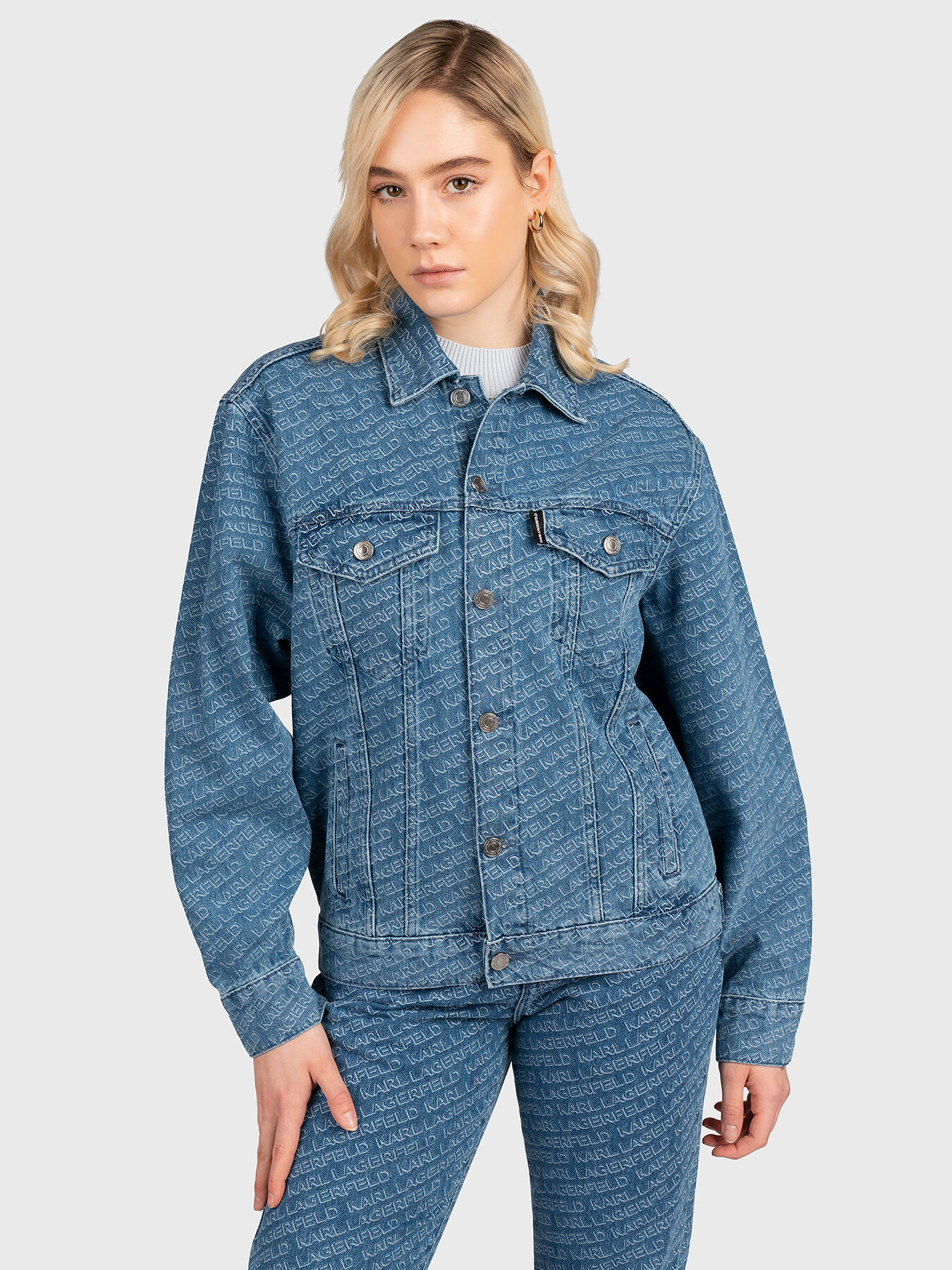 正規品   Women's Monogram Badge Denim Jacket Monogram Denim Jacket