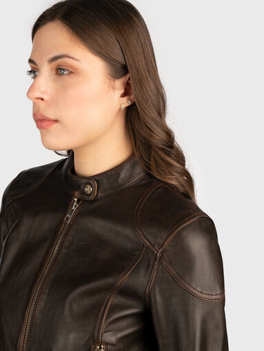 Leather jacket with two front pockets - 3