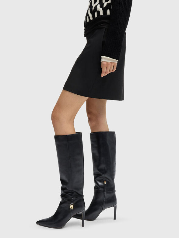 Leather heeled boots - 3