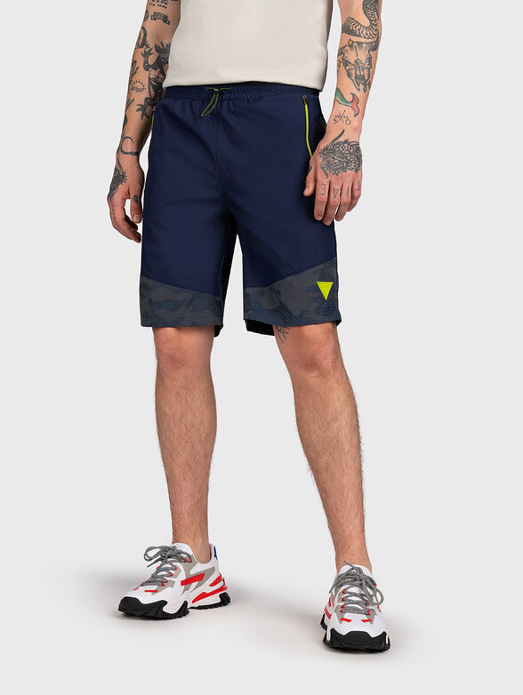 BENTLEY shorts with contrast details - 1