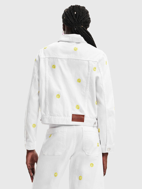 DITA cropped denim jacket with floral accents - 3