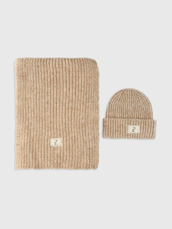 Scarf and hat set with logo  - 1