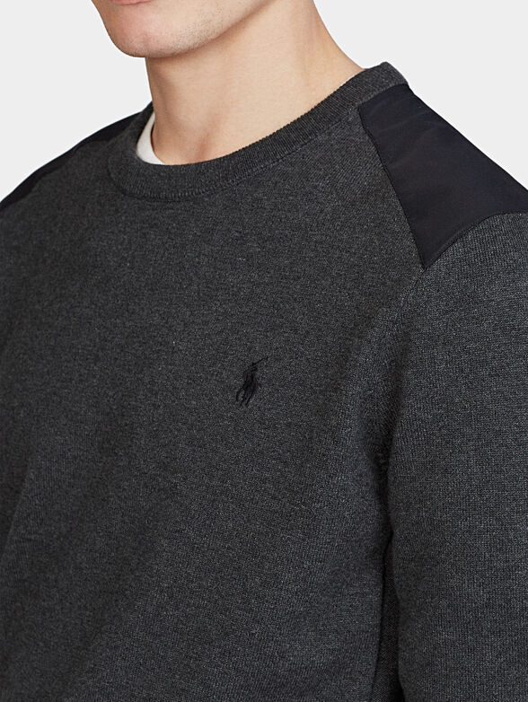 Gray sweater with decorative elements - 3