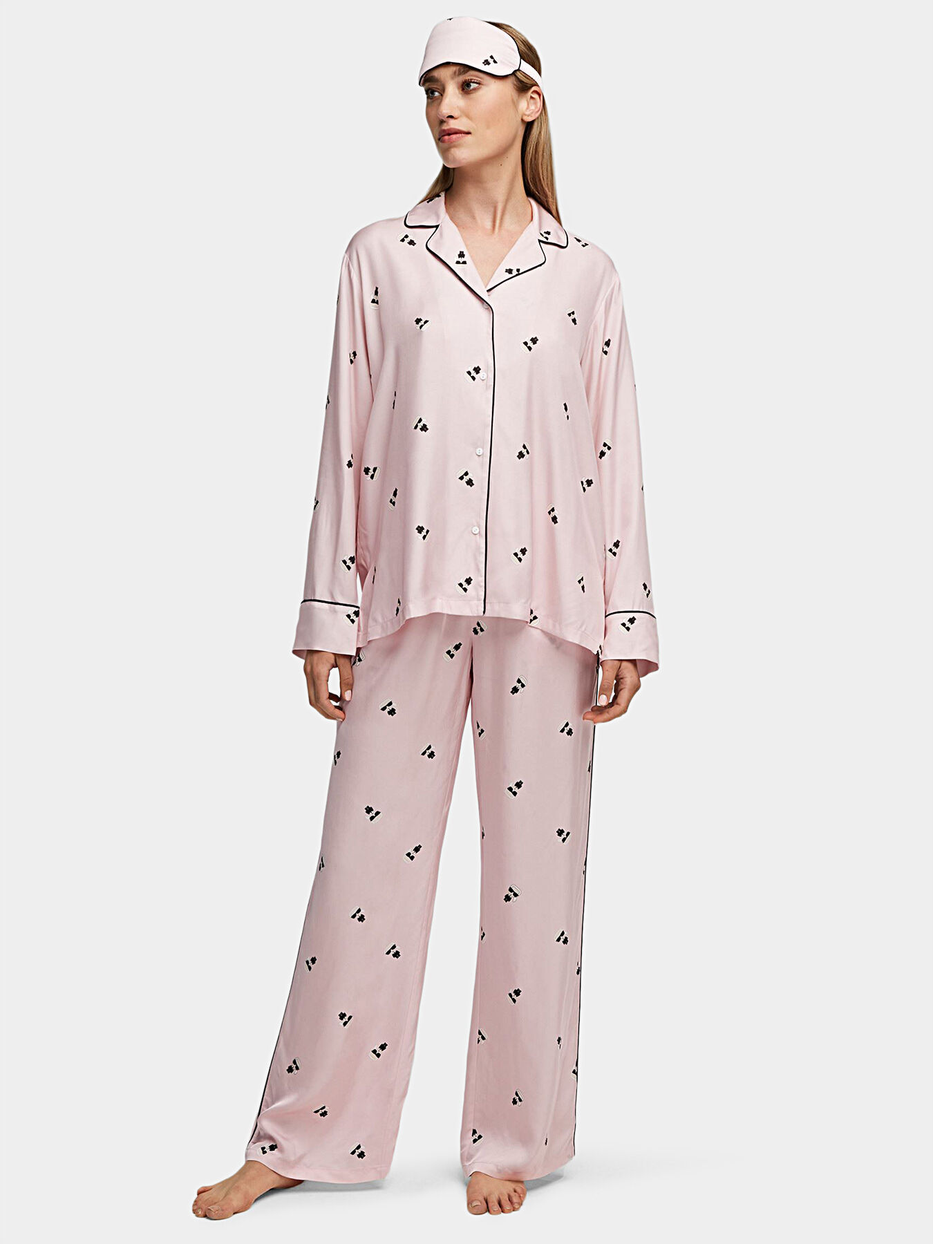 New Collection SS22 New Karl Lagerfeld Kameo pyjama gift set 