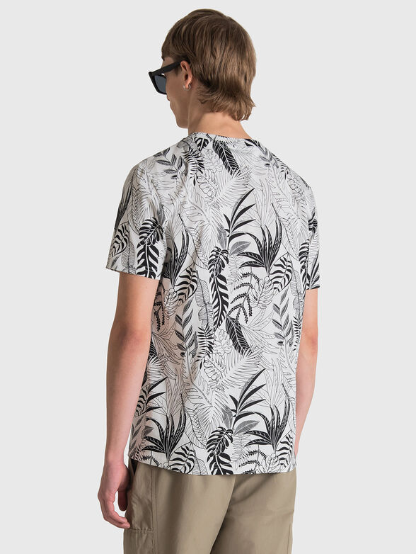 T-shirt with floral motifs - 2