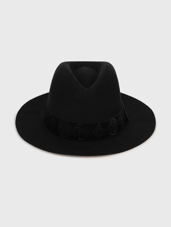 Hat in black color - 1