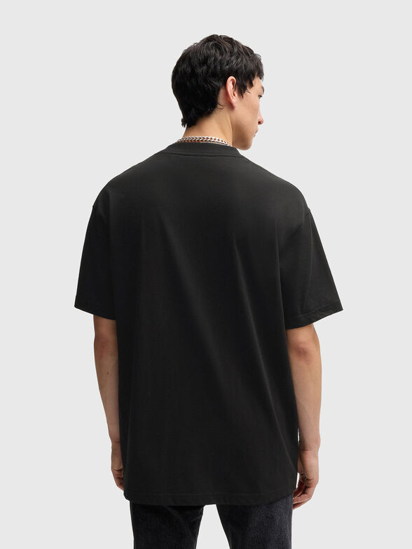Contrast embroidery T-shirt - 2