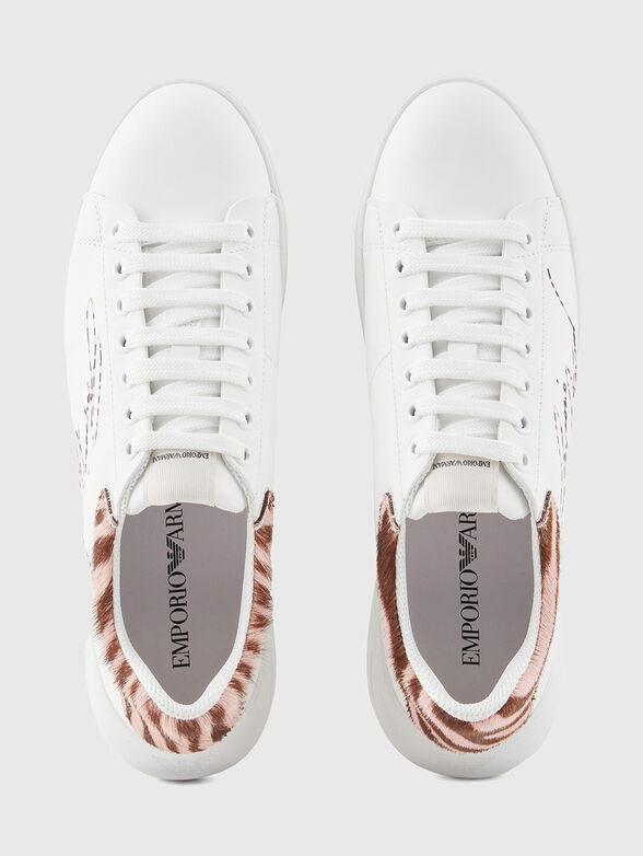Sports shoes with animal detail - 5