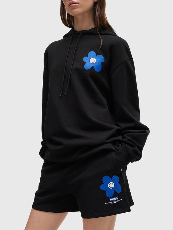 Black shorts with accent details - 3