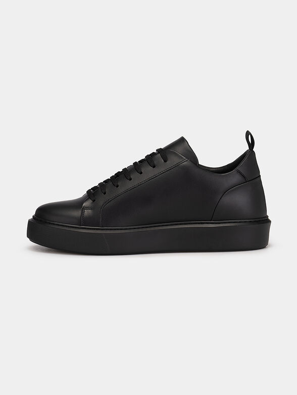 REEF leather sneakers in black - 4