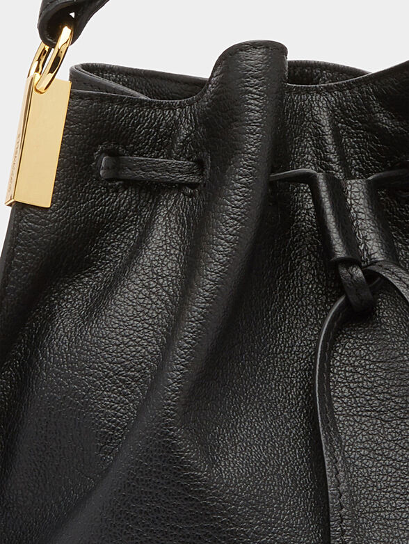 Bag with grainy leather - 4