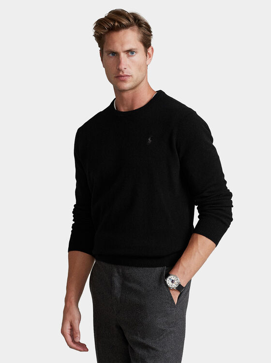 Кашмирен пуловер в черен цвят - 1