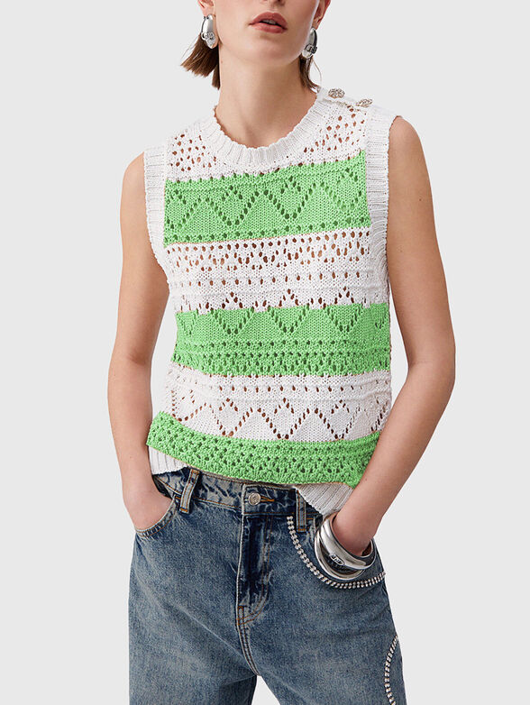 Sleeveless knitted sweater - 1