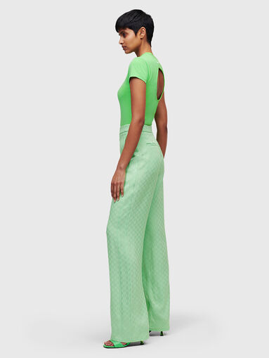 Black body with cut-out accent - 4