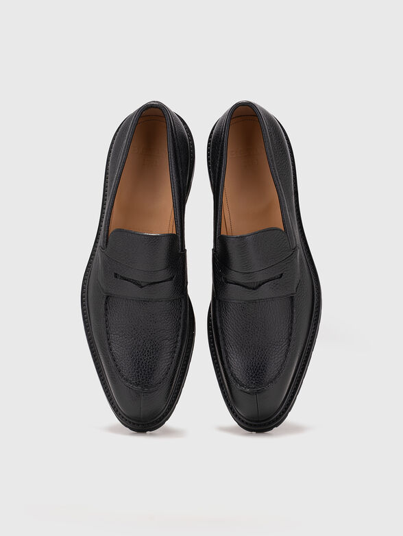 Black leather shoes - 6