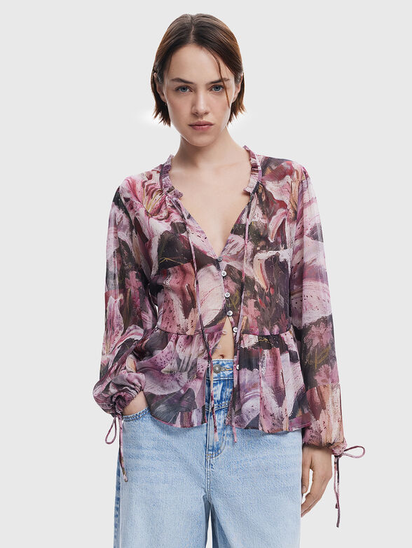 Blouse with accent fastening - 1