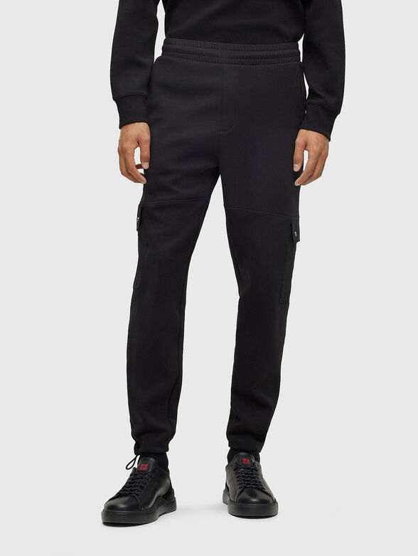 Beige tracksuit with accent pockets - 1