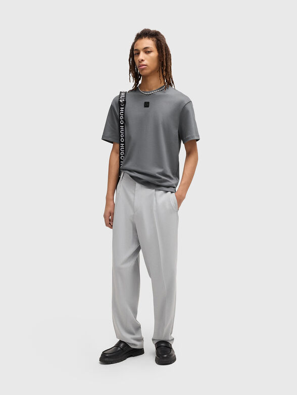 Cotton T-shirt with oval neckline in black - 2