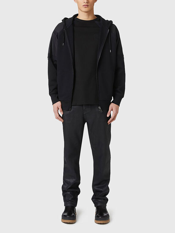 T-shirt with embroidered patch - 2