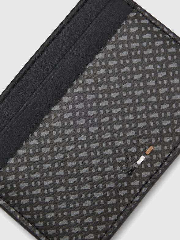 Monogrammed card holder - 4
