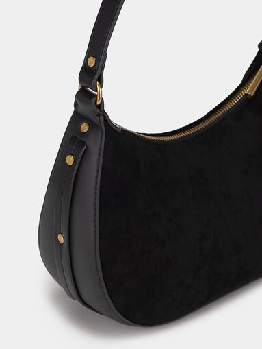 Hobo bag in black color with suede texture - 5
