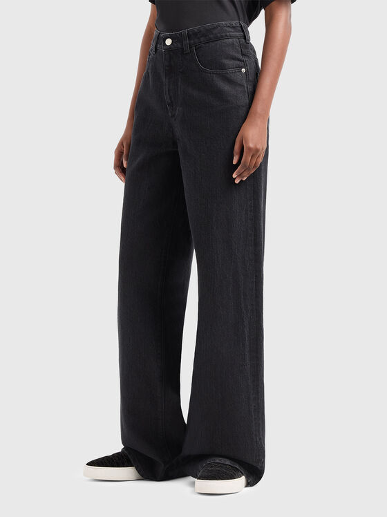 Дънки с висока талия и широки крачоли - 1