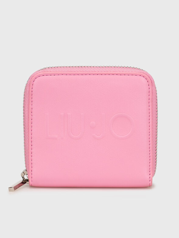 Small wallet with embossed logo - 1