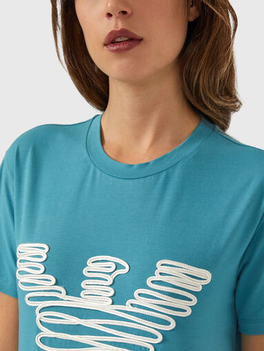 T-shirt with oval neckline and logo embroidery - 4