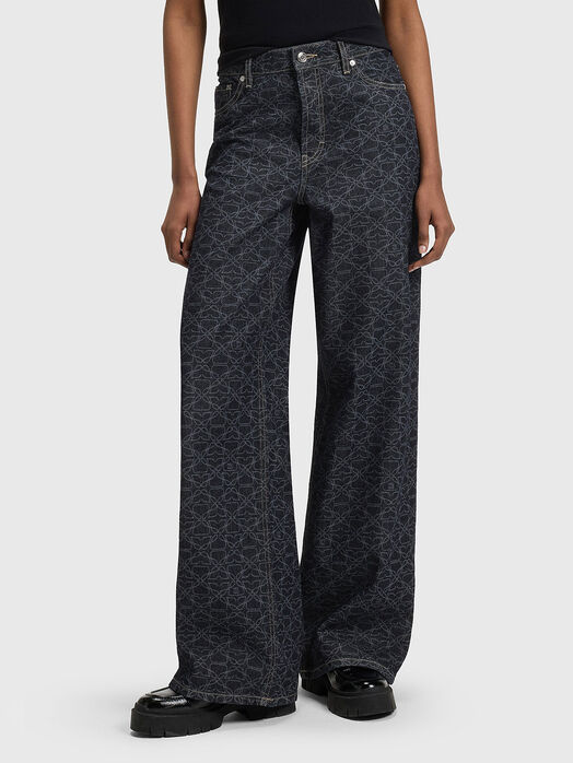 Jeans with accent print and logo