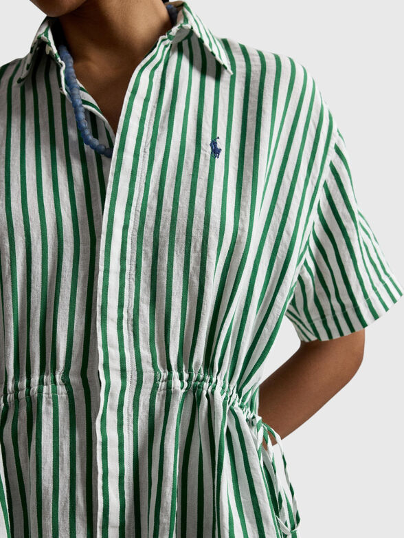 Maxi dress with a striped print - 4
