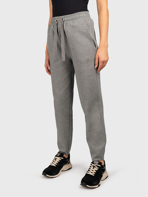 Спортен панталон EBRANDI в сиво - 1